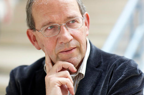 Javier Echeverr�a Ezponda