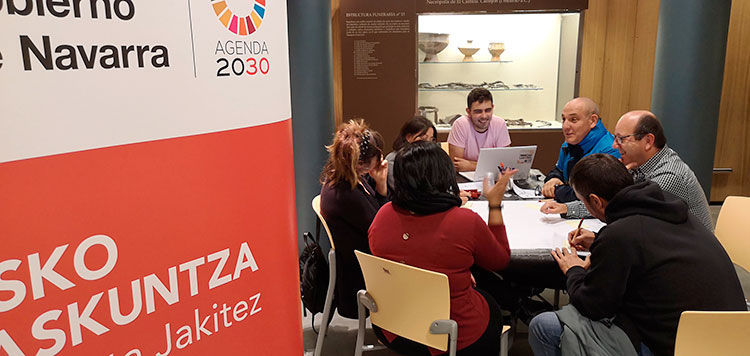 Nafarroan bizikidetza hobetzeko gakoak