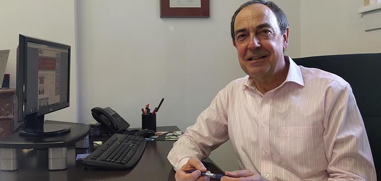 Eusko Ikaskuntzaren Zuzendari berriari elkarrizketa. I&ntilde;aki Ibarra Unzueta