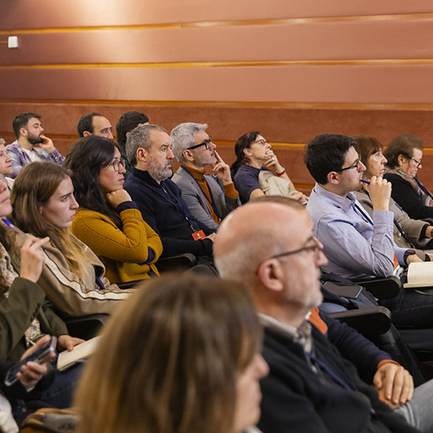 TRANSIS LAB III. topaketa