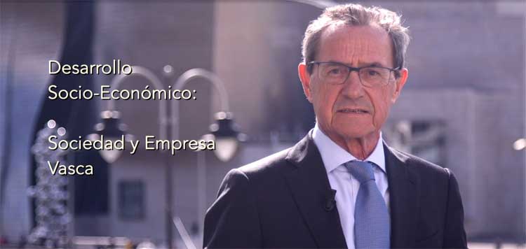 Desarrollo socio-econ&oacute;mico. &Aacute;ngel To&ntilde;a